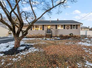 827 Maple Ave, Piscataway, NJ 08854