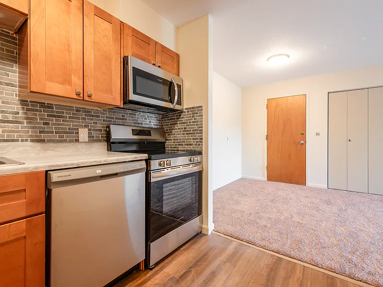 Nahatan Terrace Realty, LLC. — Photo 27
