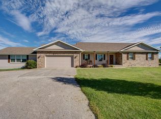 15608 Lawrence 2103, Mount Vernon, MO 65712