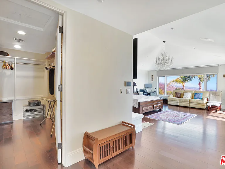 27425 Calicut Rd — Photo 36