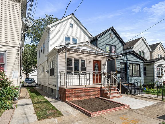 3rd image of 114-13 147th St #1