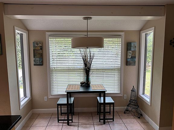 3rd image of 7707 Clubhouse Estates Dr