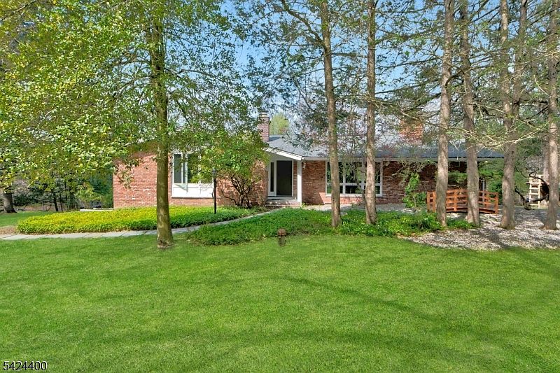 1st image of 259 Long Meadow Rd