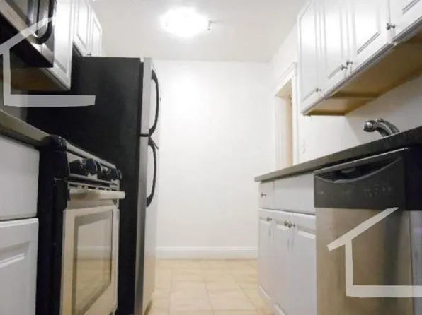 1830 Commonwealth Ave #4D, Brighton, MA 02135
