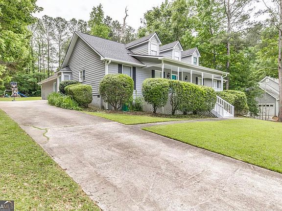 5th image of 202 Rivoli Oaks Dr