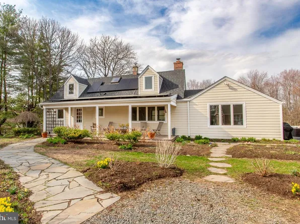 1714 Linvale Harbourton Rd #R, Lambertville, NJ 08530