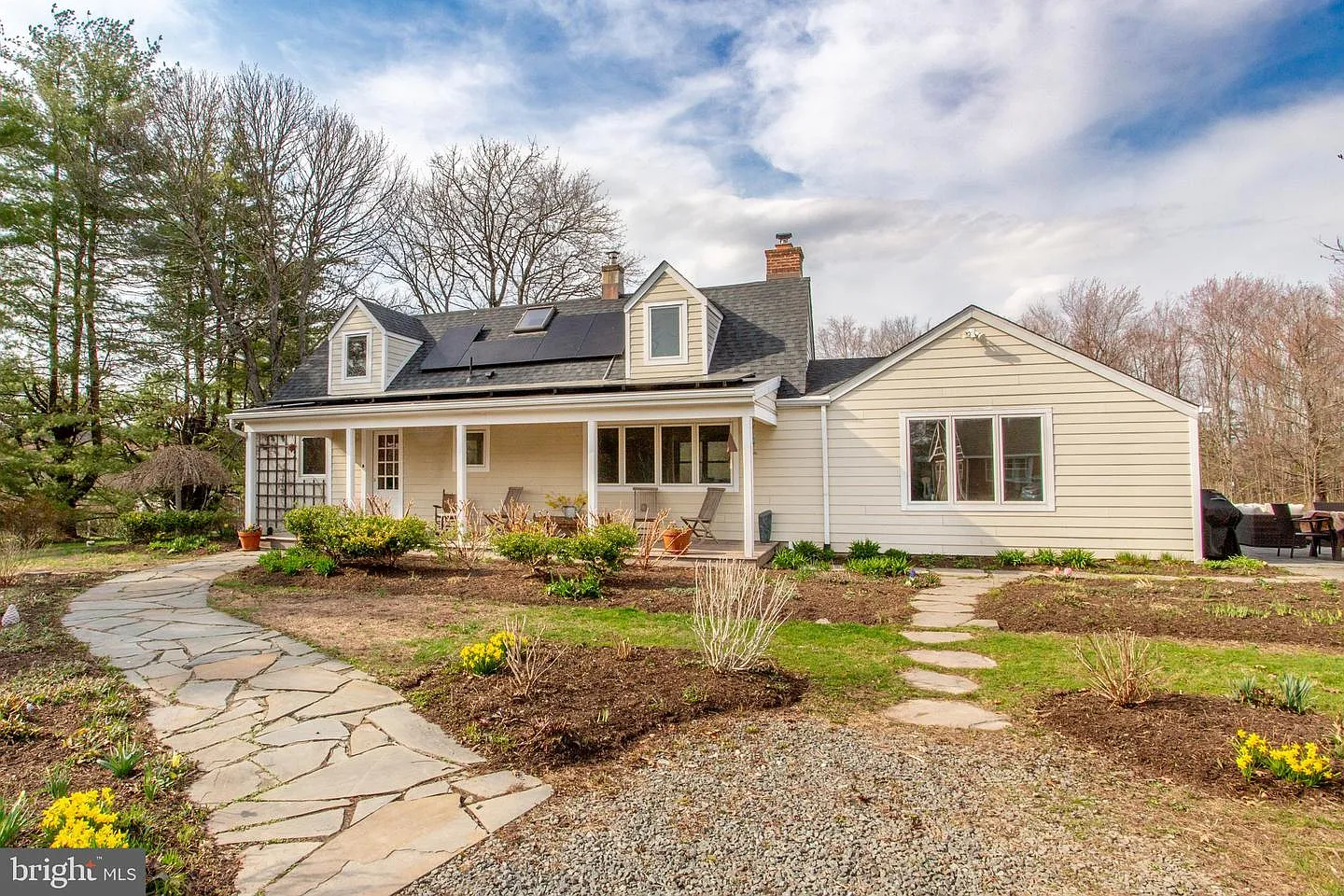 1714 Linvale Harbourton Rd #R photo 1