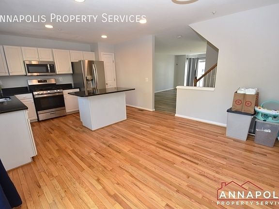 4th image of 619 Puritan Ct