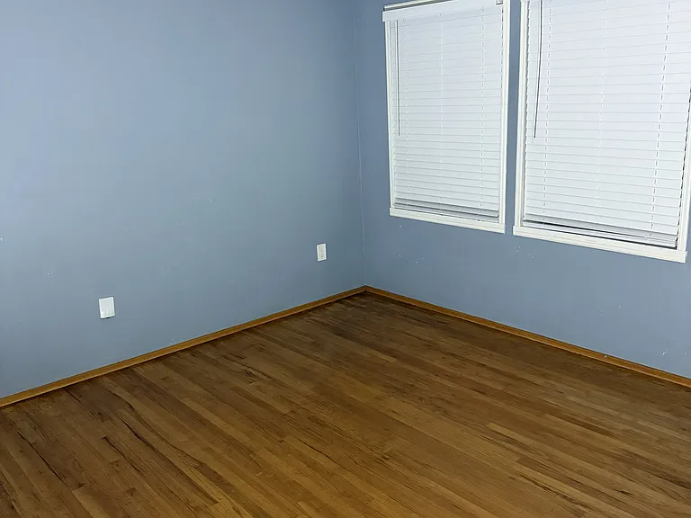 4561 1/2 Felton St — Photo 5