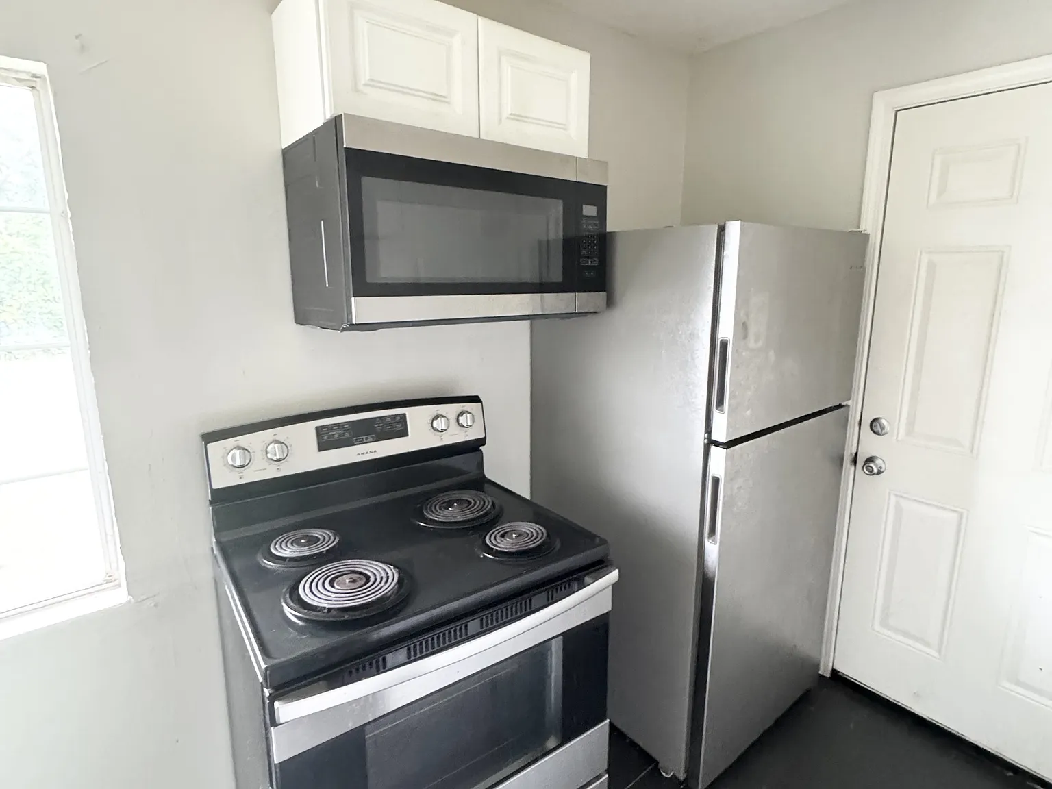 2 bed, 668 sqft, $1,550 — Photo 2