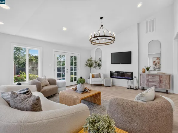 4054 Kimberly Pl, Concord, CA 94521