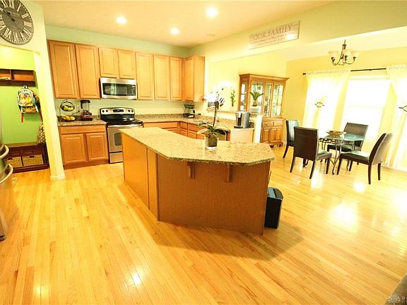 4th image of 9962 Scotch Pine Dr
