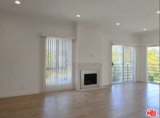 301 S Swall Dr APT 303, Los Angeles, CA 90048