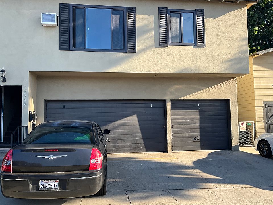 That's your unit up there that whole top of the garage is your garage is the second from the left shared very nice people