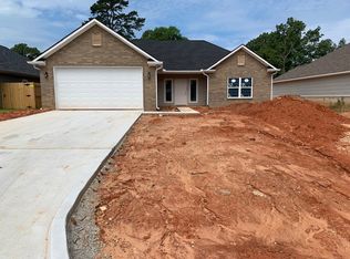 1307 Frankie Ln, Longview, TX 75604