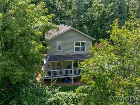 18 Old West Chapel Rd, Asheville, NC 28803