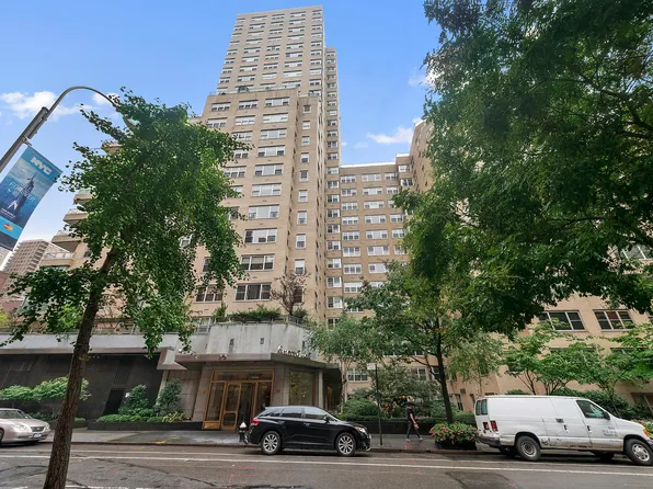 20 East 9th Street 16F image 28 of 28