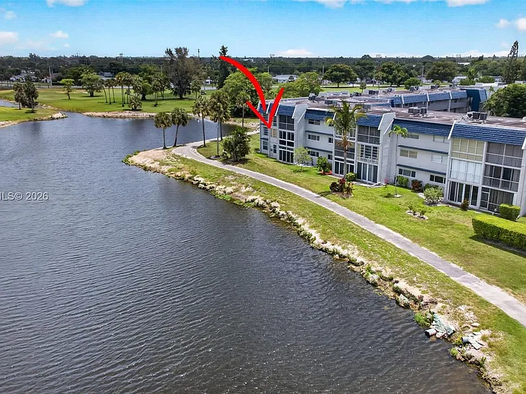 7807 Golf Circle Dr #207 — Photo 22