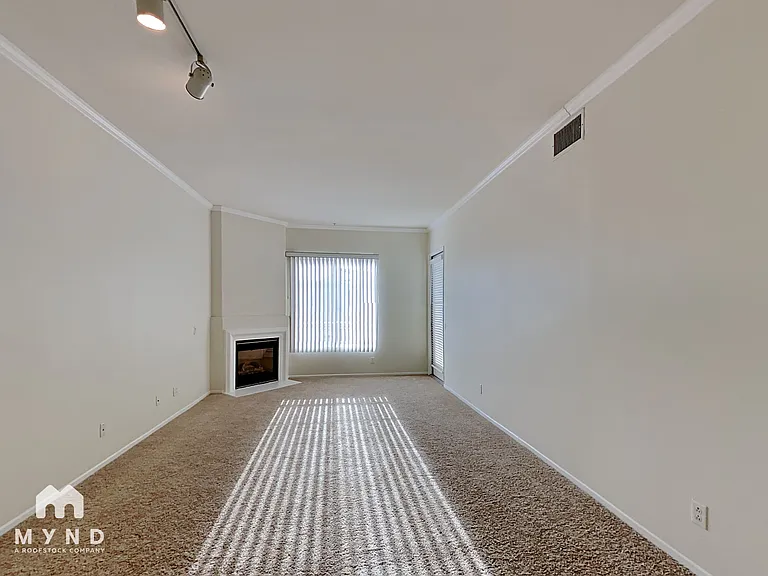 12362 Carmel Country Rd #304 — Photo 4