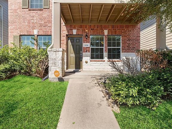 3rd image of 7250 Autumn Sun Drive