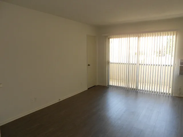 1806 Corinth Ave #8 — Photo 7