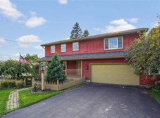 2076 S Turner Rd, Youngstown, OH 44515