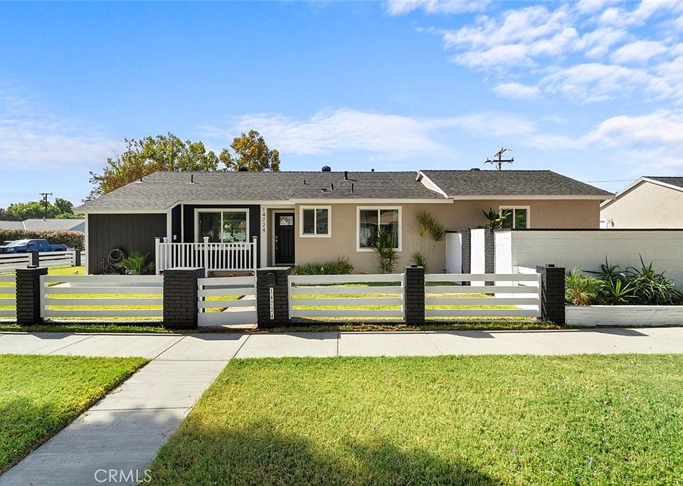 1st image of 14724 Anaconda St