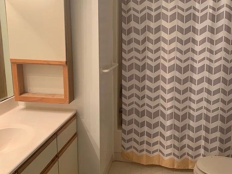 805 Christopher Dr — Photo 8