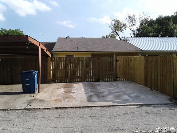 5th image of 6813 Neston Dr