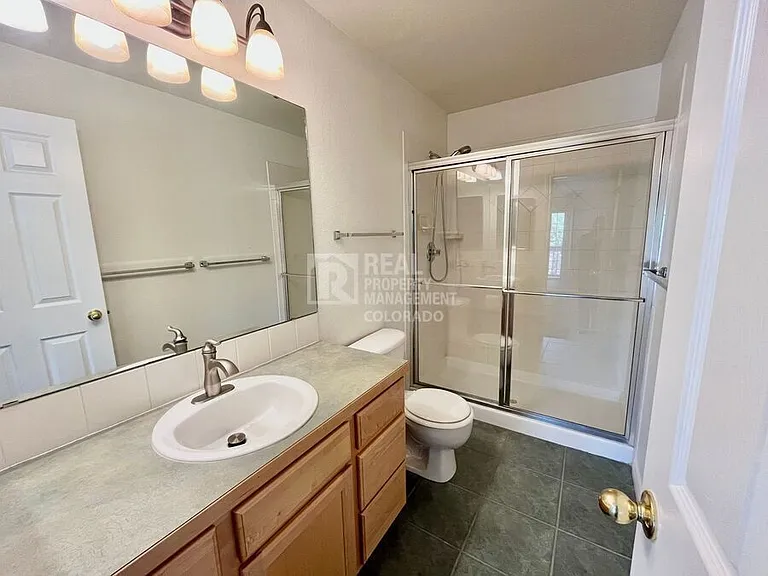 818 S Terry St #B9 — Photo 14