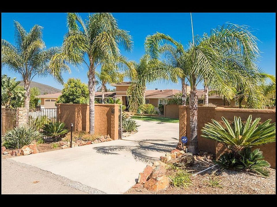 2nd image of 7018 Elfin Oaks Rd