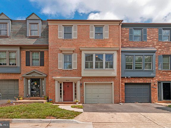 3rd image of 3810 Usher Ct