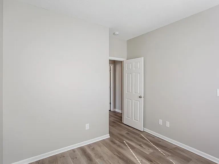7150 Parklake Pl — Photo 13