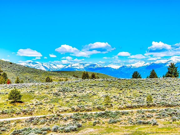 5th image of 2136 Blue Sage Trl