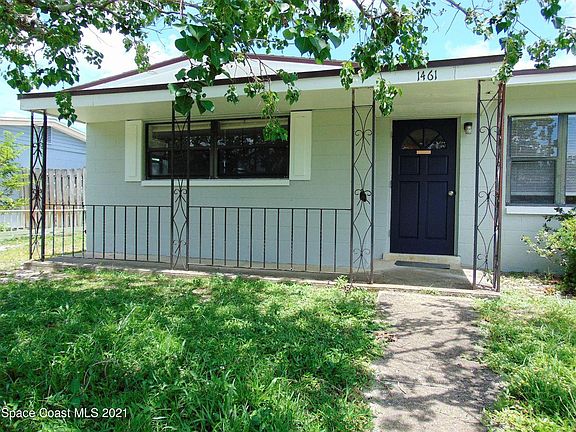 2nd image of 1461 Holland St