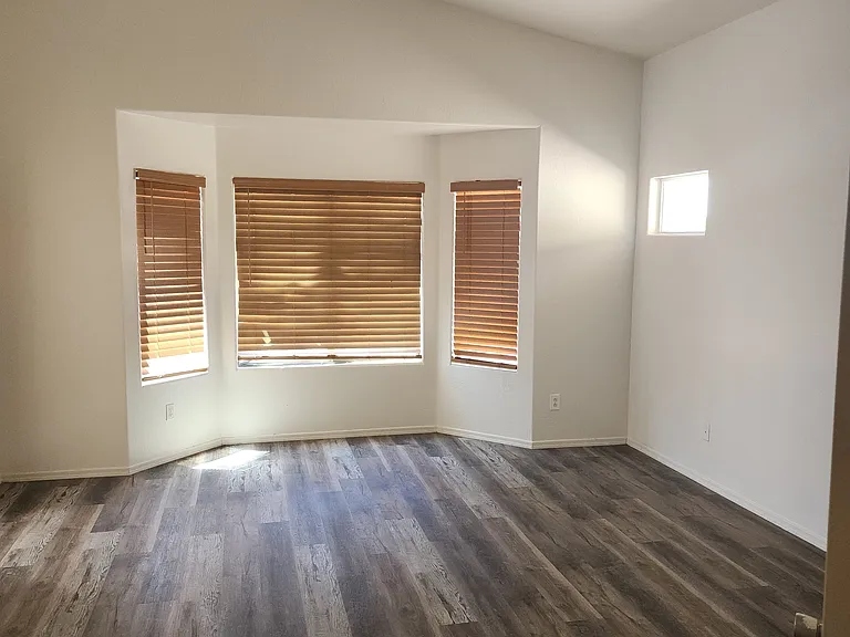 36455 W Alhambra St — Photo 20