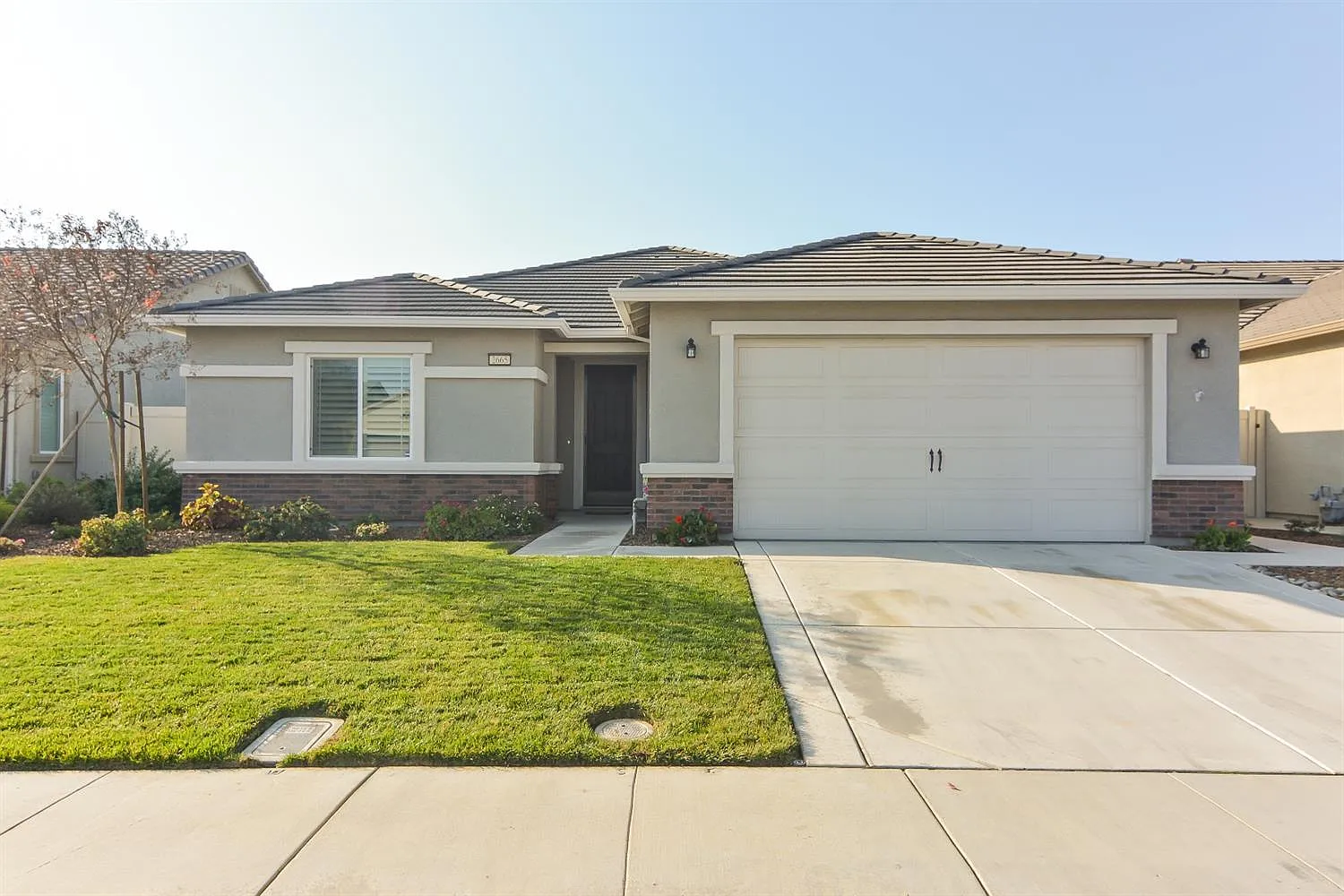 2665 Roseberry Ave photo 1