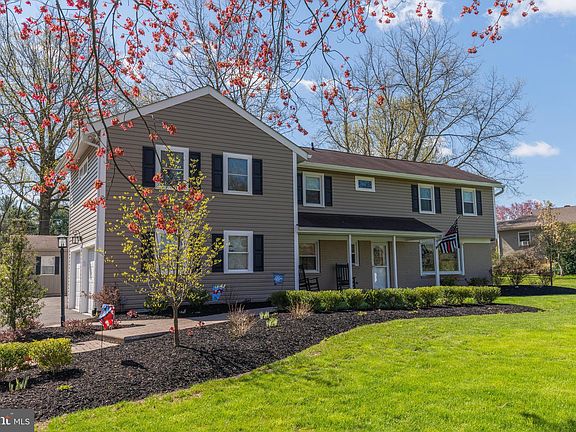 4th image of 52 Wrenwood Way