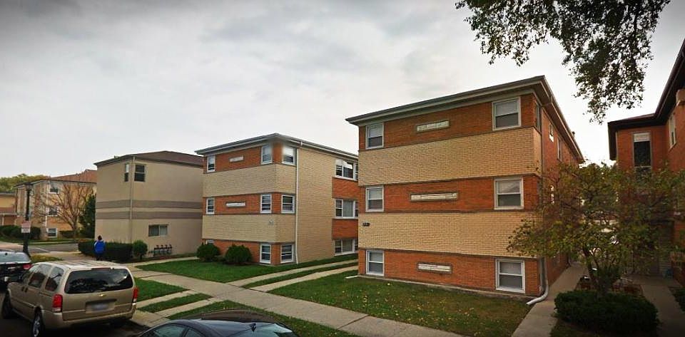 1st image of 7331 W Fullerton Ave