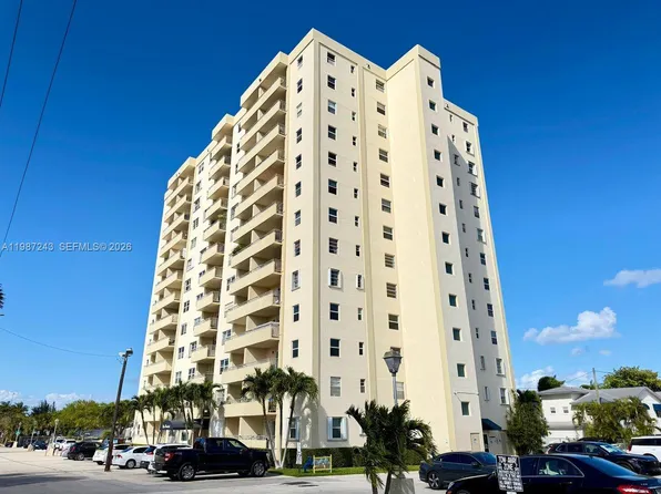900 NE 18th Ave APT 304, Fort Lauderdale, FL 33304