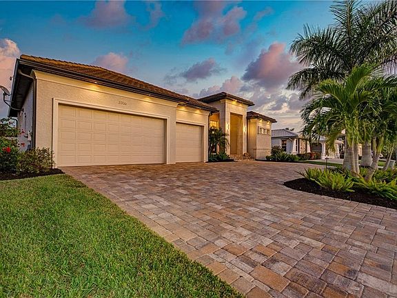 4th image of 3356 Bal Harbor Blvd