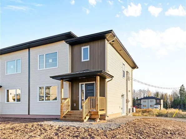 342 Lady Russell St, Moncton, NB E1E 0C2