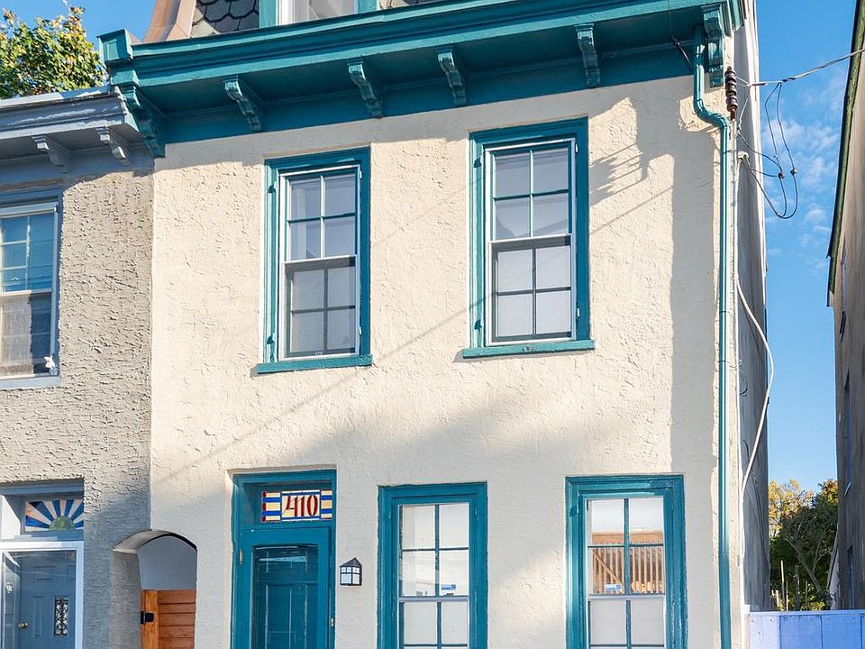 1st image of 410 W Woodlawn St
