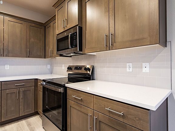 5th image of 2614 Waterlily Dr Lot 2