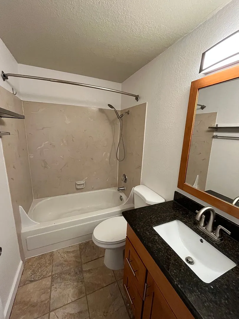 Park Place Apartments — Photo 2
