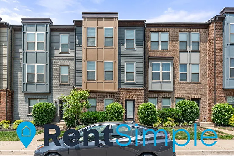 3 bed, 3.0 bath, 2200 sqft, $3,245 — Photo 1
