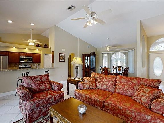 5th image of 11077 Sandrift Ave