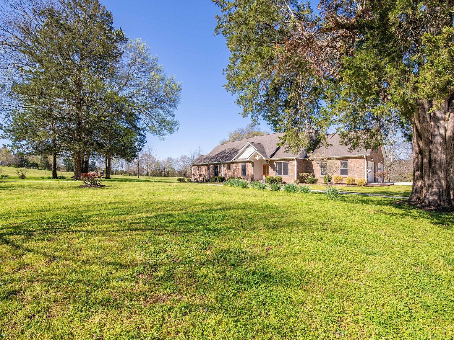 10875 Griffith Hwy, Whitwell, TN 37397 MLS 1370852 Zillow