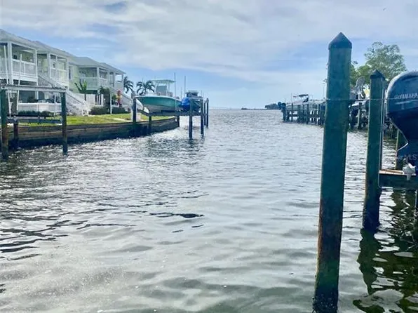 0 NE Beach Dr SE #95SS, Saint Petersburg, FL 33705