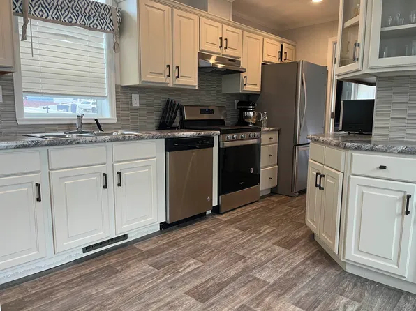 37 Cornwall Avenue, Exeter, NH 03833